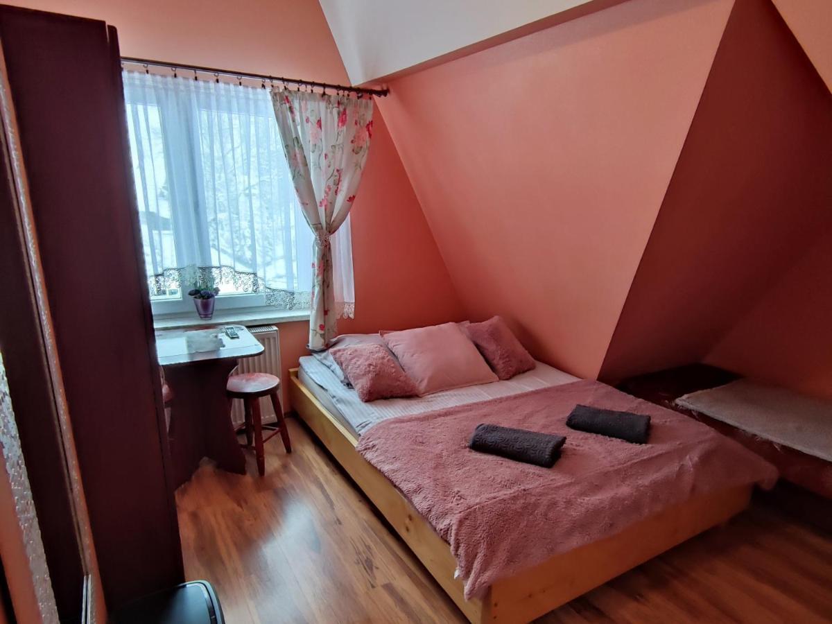 Pokoje I Apartamenty Regionalny Styl Ul Krole 1A זקופאנה חדר תמונה